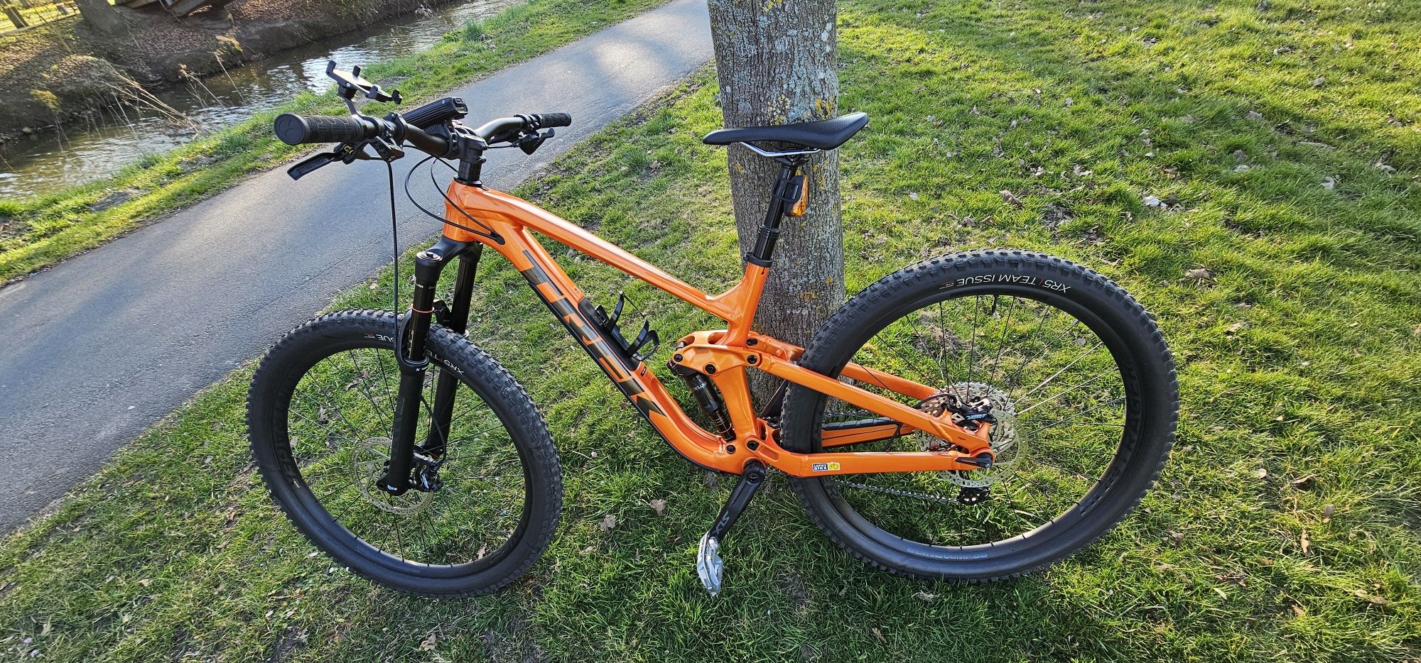 Trek slash 7  2022