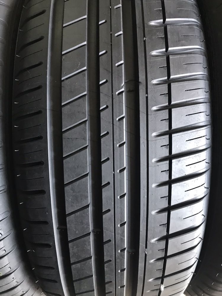 215/45/18 R18 Michelin Pilot Sport 3 4шт новые