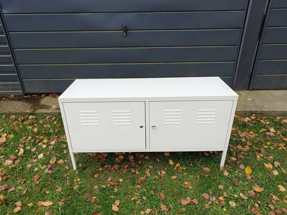 Biała metalowa szafka biurowa