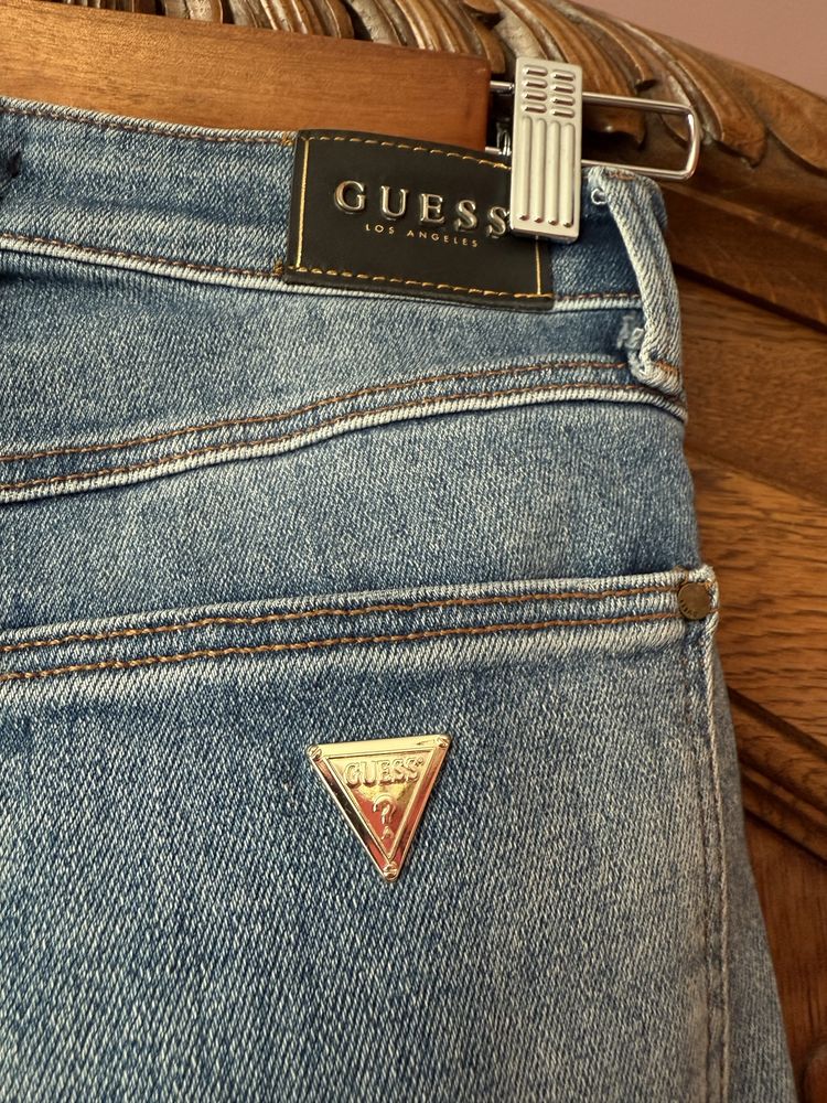 Jeansy Guess niebieskie wysoki stan XS/34