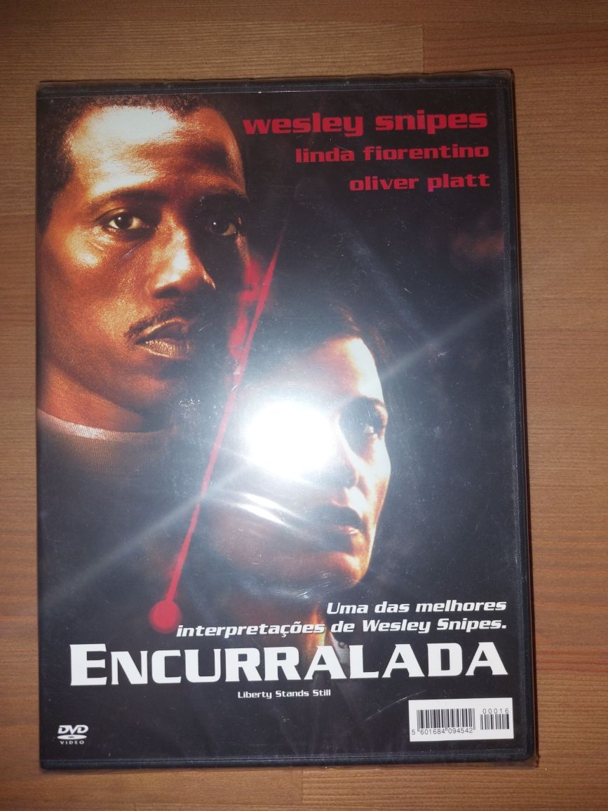 DVD NOVO e SELADO - " Encurralada " Wesley Snipes