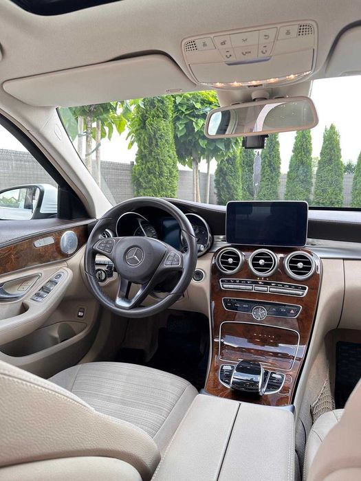 Mercedes Benz C250 W205  AUTOMAT EXCLUSIVE 7 lat w moich rękach FV23%