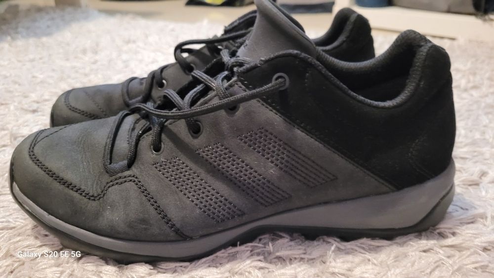 Buty Adidas Daroga Plus Lea, rozmiar 42