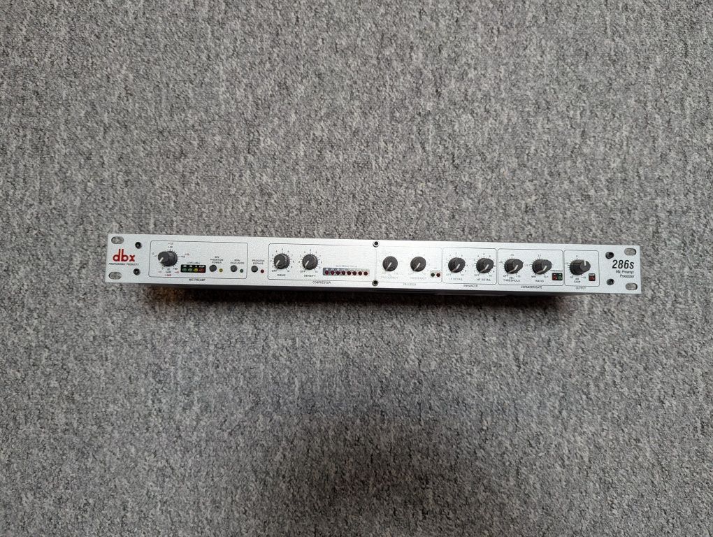 DBX 286s Przedwzmacniacz kompresor deesser gate
