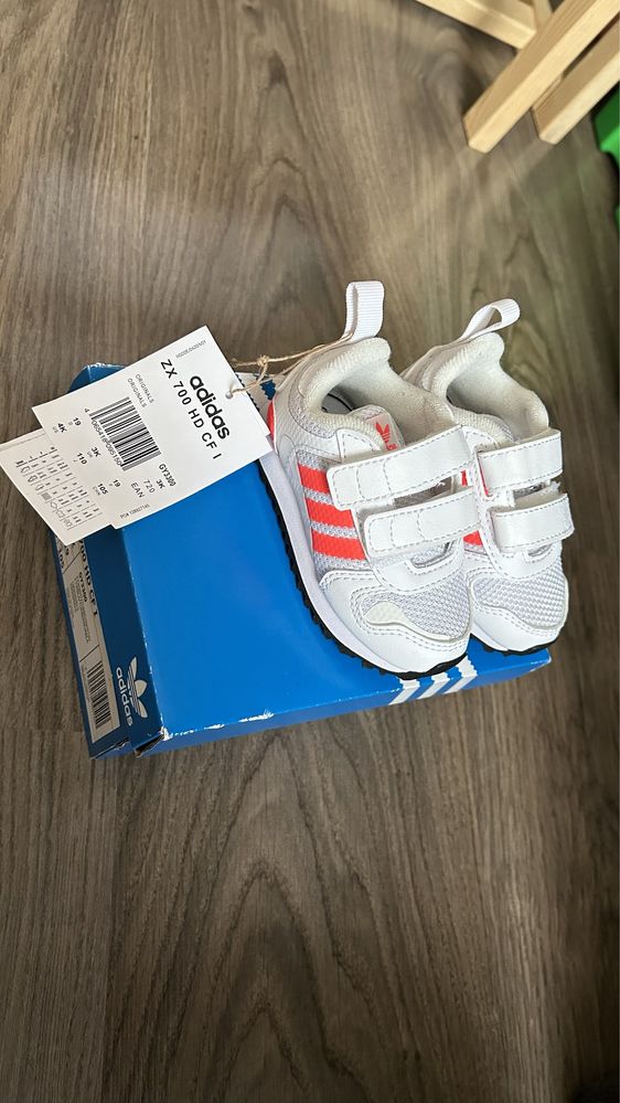 Buty adidas niemowlęce