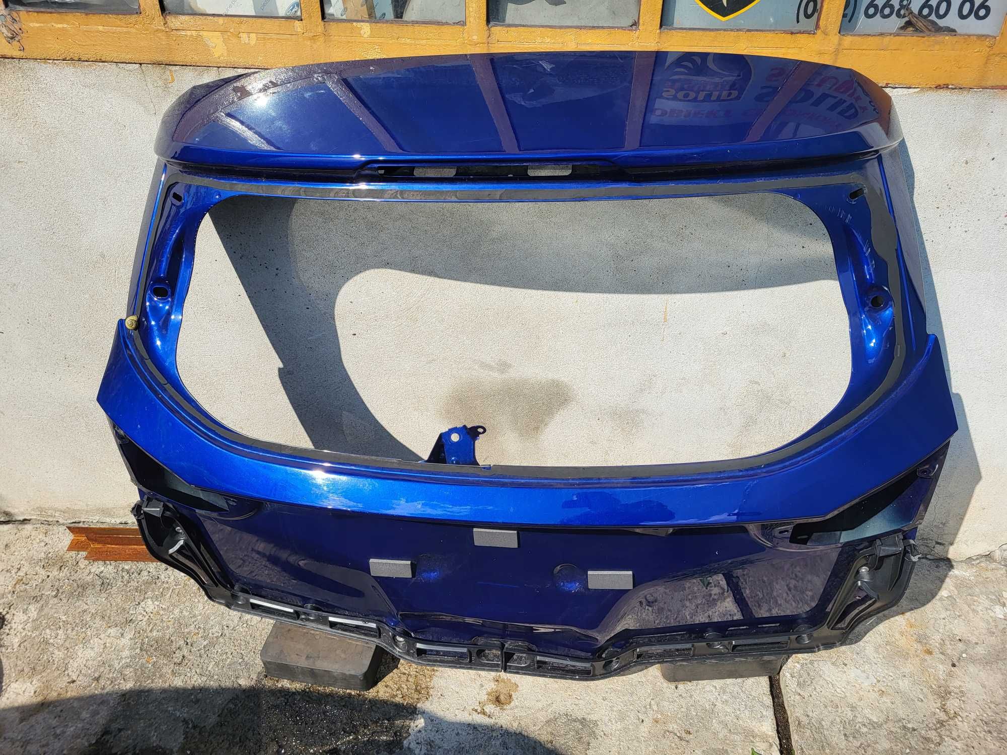 Klapa bagażnika tył tylna Ford Focus Kombi Combi MK3 w kolor