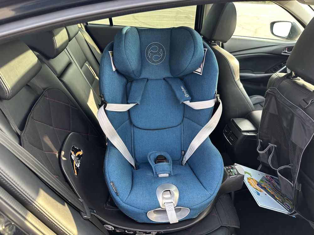 Автокрісло Cybex Sirona Z i-Size та Base Z