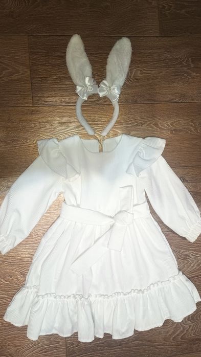 Костюм зайчишки для дівчинки