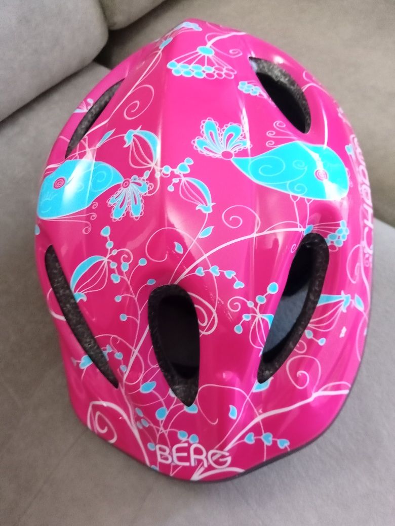 Vendo capacete  e bicicleta Berg