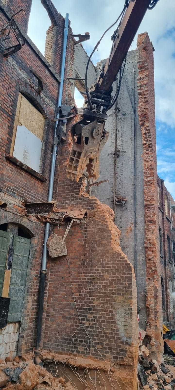 Koparka gąsienicowa kołowa szczeki młot