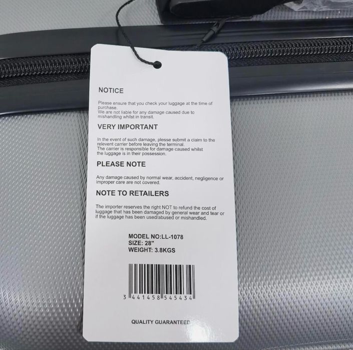 Велика валіза 28, легка, жорсткий корпус,4 колеса