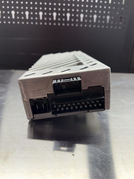 Amplificador som BMW Harman Kardon