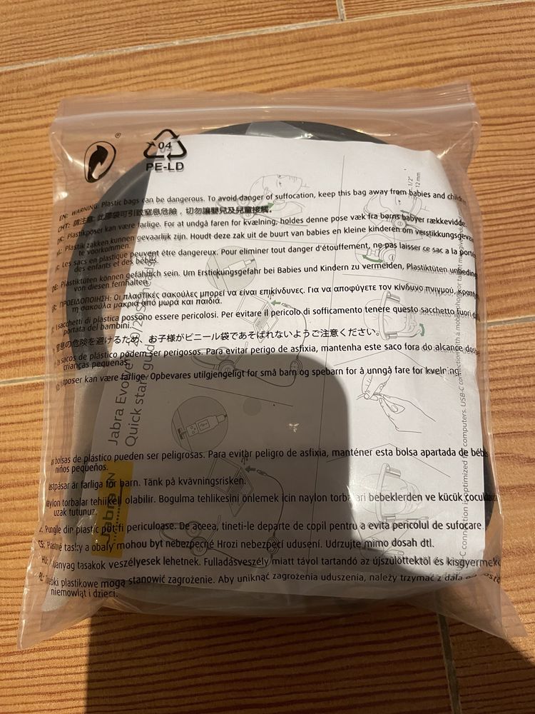 Auriculares e base de conferências Jabra