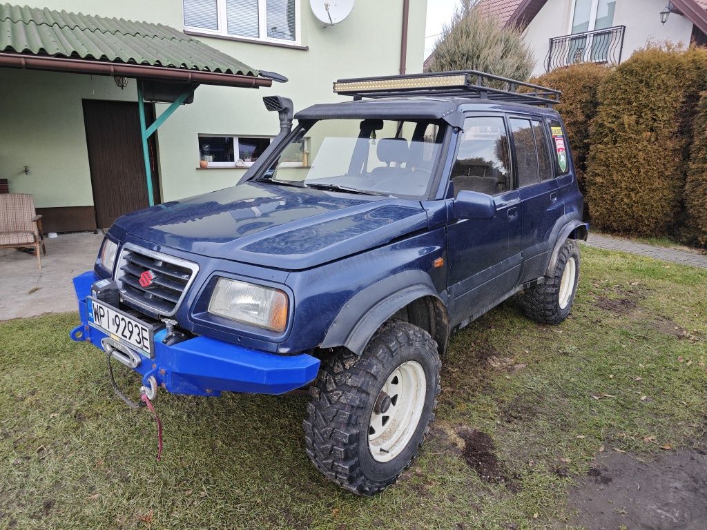 Suzuki Vitara 2.0 V6 LPG offroad