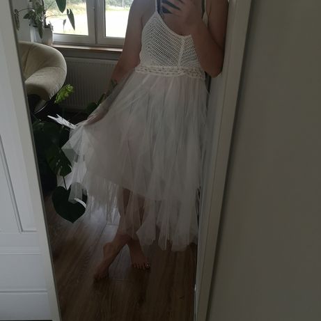 Sukienka biała na imprezę ślub