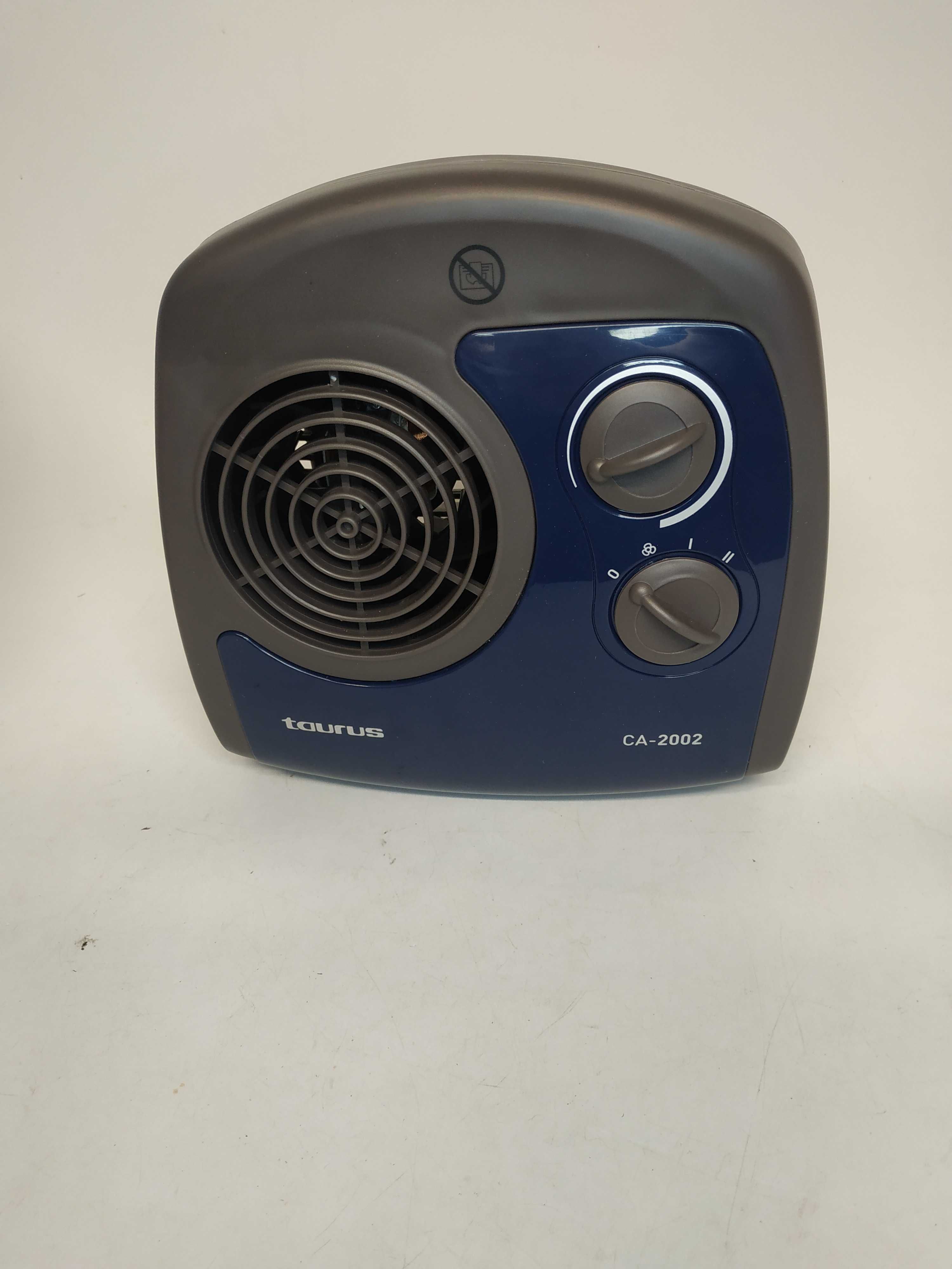 Wentylator farelka Taurus CA-2002 czarny