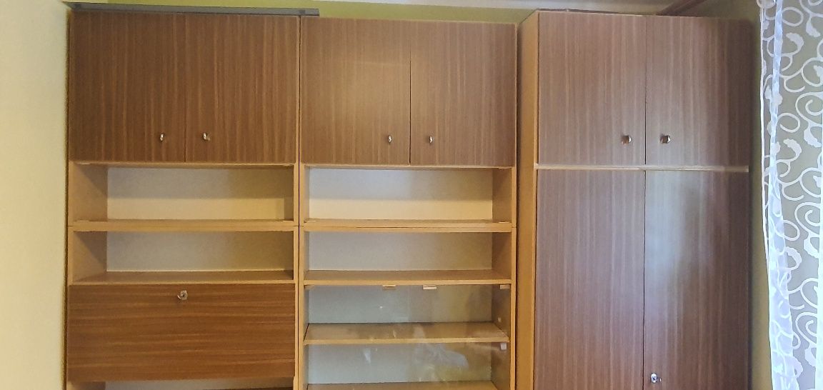Segment 250 wysoki długi 280 3 części