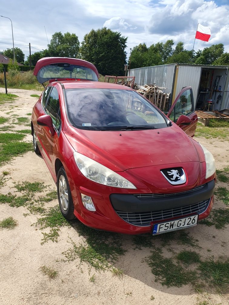 Peugeot 308 1,6 benzyna