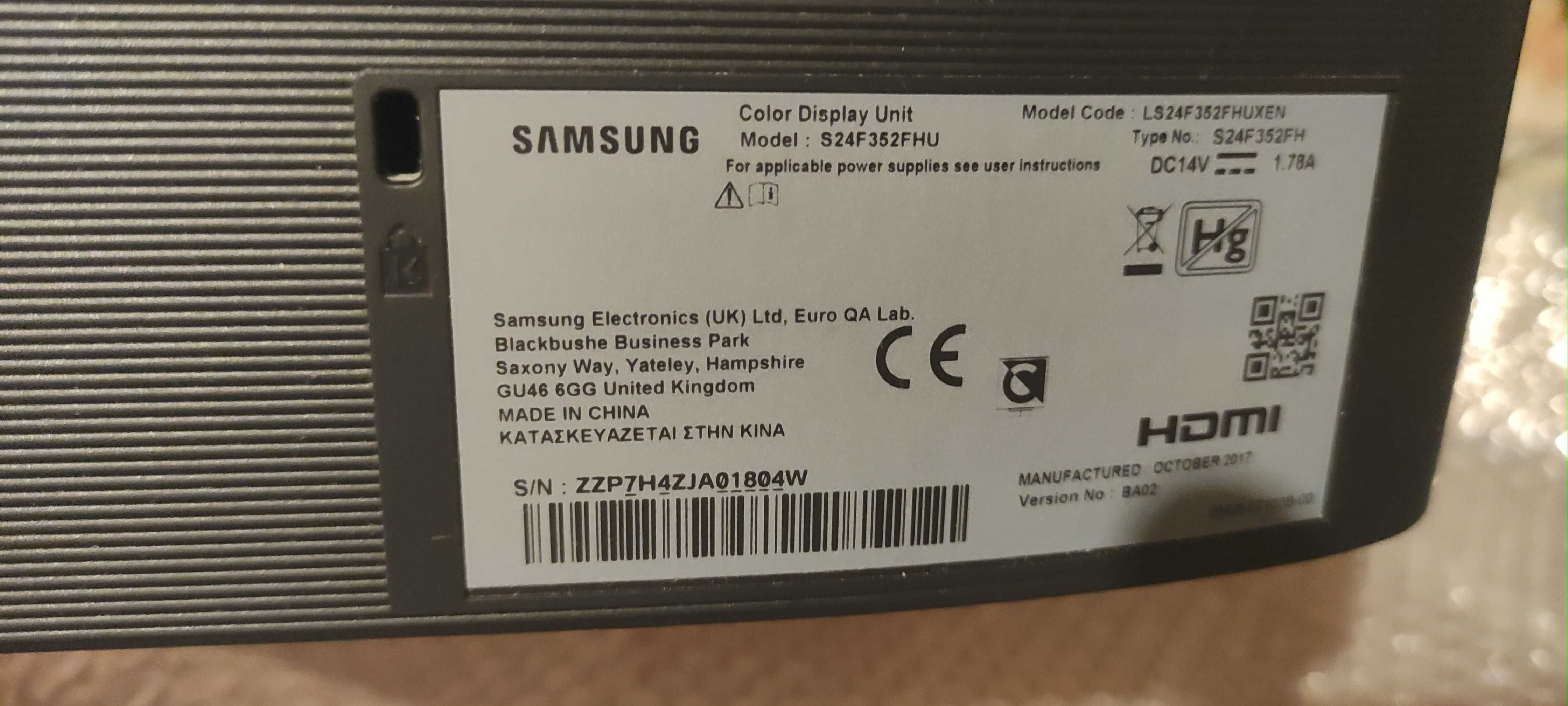 Monitor SAMSUNG  S24F352FHU używany w 100% sprawny