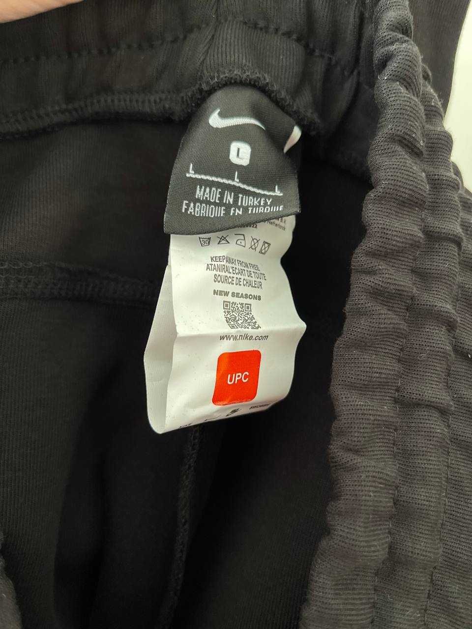 Nowe dresy Nike Nocta Black