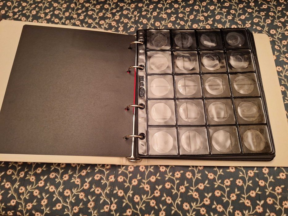 Álbuns/Capas de Moedas + Folhas Plásticas + Separadores