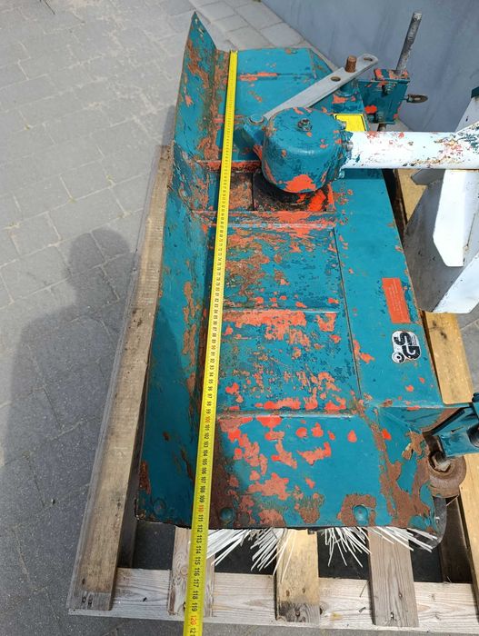 solidna zamiatarka 112 cm do traktorka