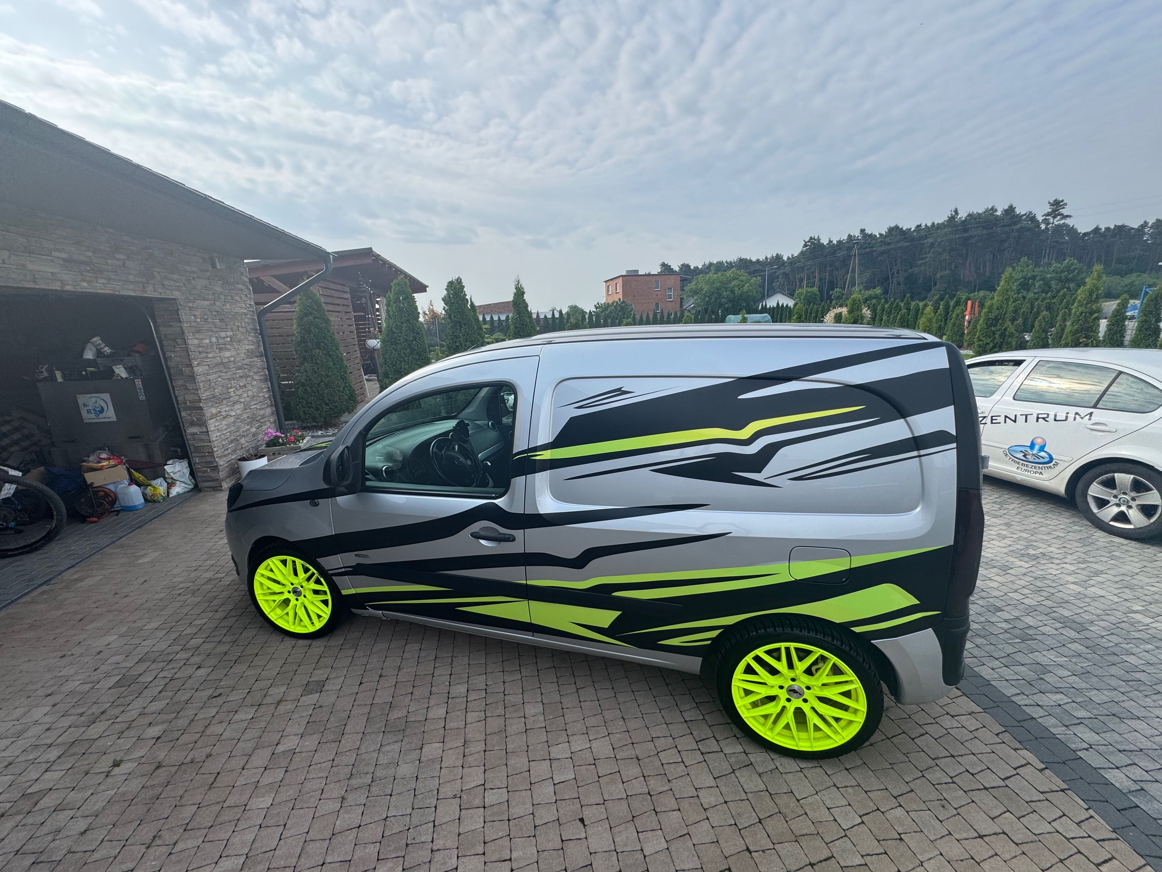 Samochód ciężarowy Mercedes Citan