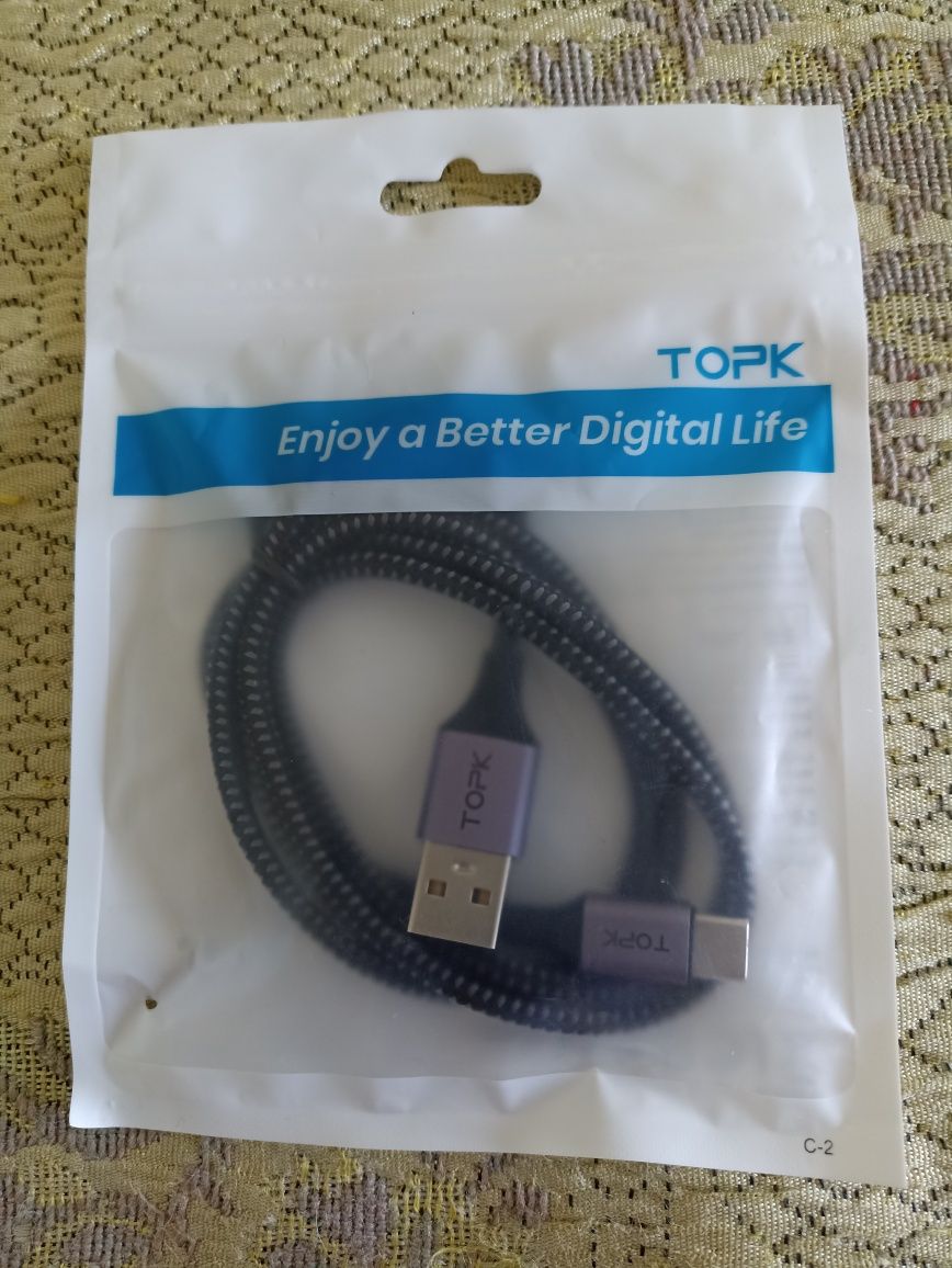 Продам  кабель для зарядки  TOPK,  1 и 2 метра.