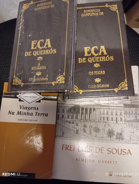 Livros Eça, Bocage, Aquilino, Pessoa, Garrett e outros