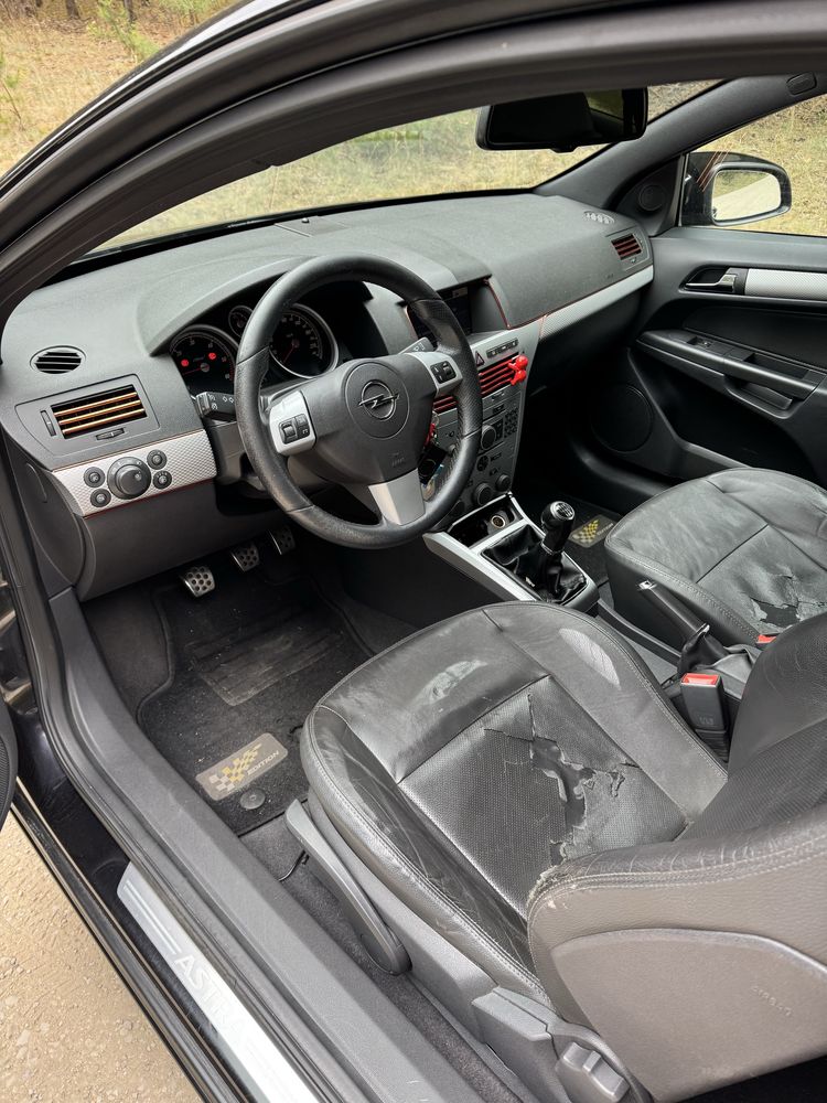Opel astra h gtc 1.9 cdti 150 doinwestowana