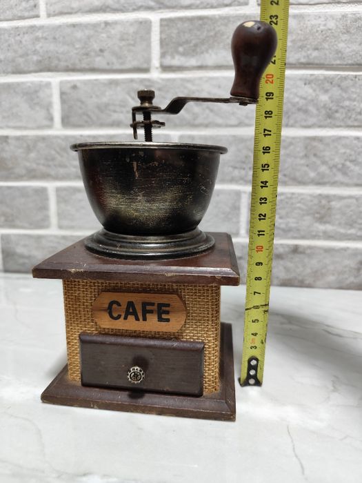 Кофемолки колекційні антикваріат .