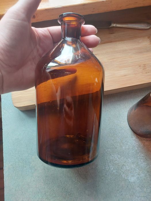 Stare butelki apteczne