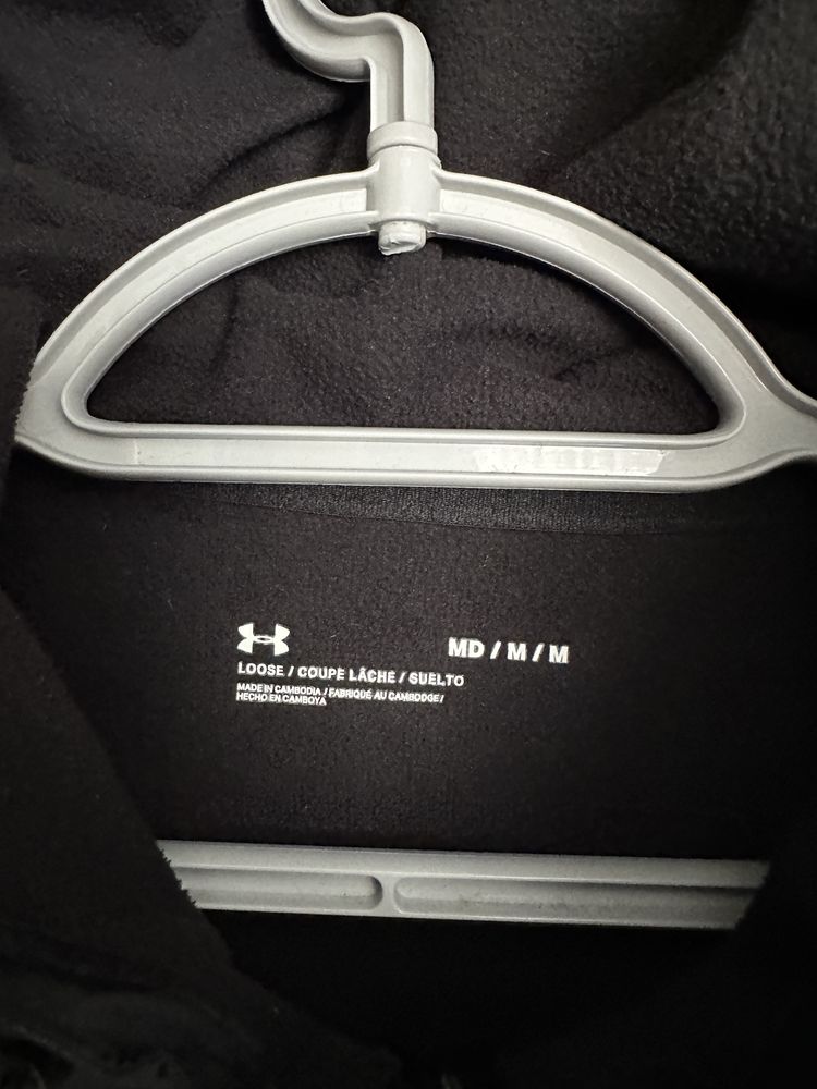 Куртка кофта Under Armour M розмір!