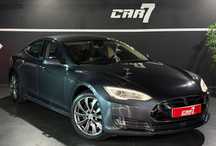Tesla Model S 85D