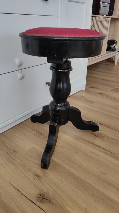 Banco de Piano Antigo