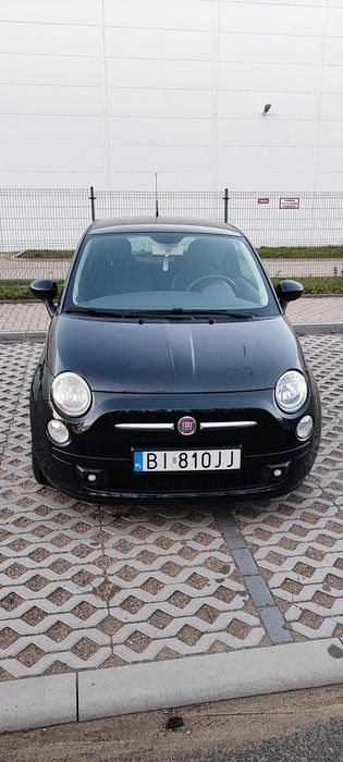 Czarny Fiat 500 silnik 1.4 benzyna, 100 KM, niski przebieg