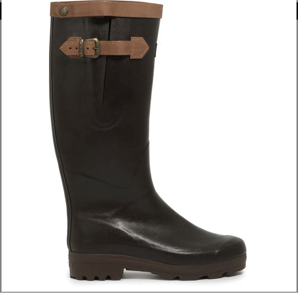Botas.       ( AIGLE )