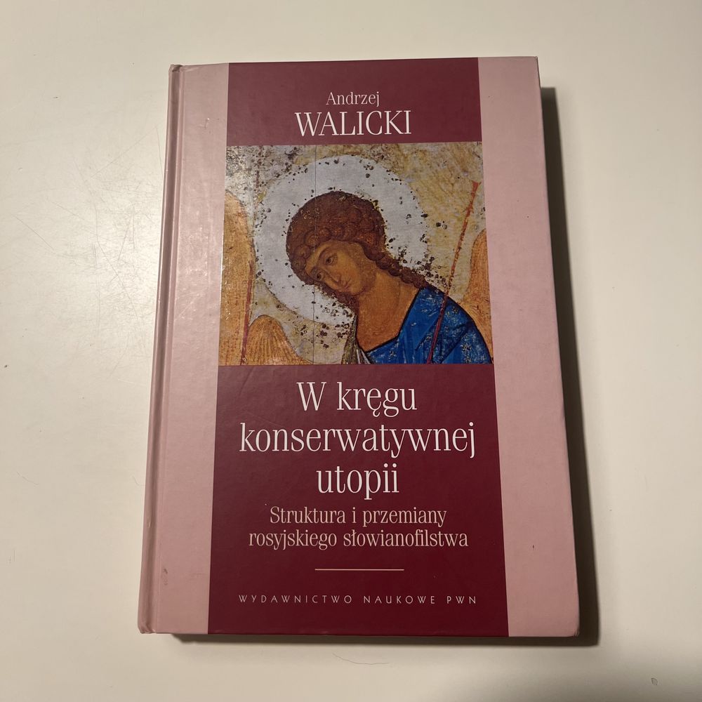 W kręgu kinserwatywnej utopii TWARDA oprawa walicki