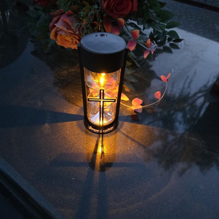 2x ZNICZ solarny led LAMPION na grób statuetka na cmentarz z krzyżem