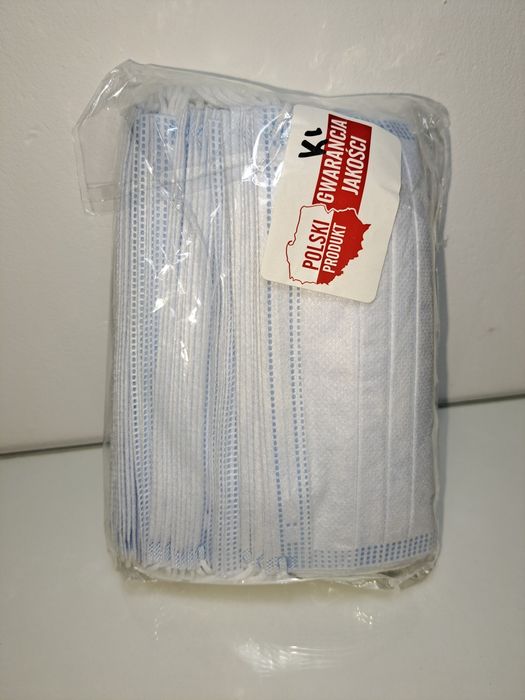 Maseczki jednorazowe Po 50 sztuk w opakowaniu