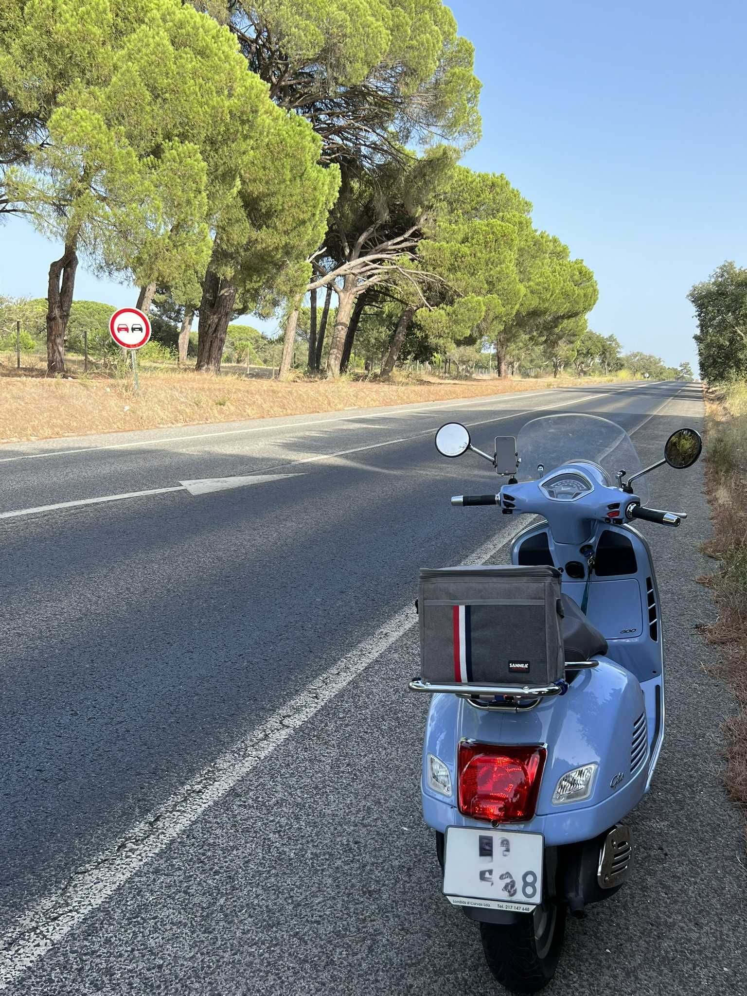 Vespa (Piaggio) 300 STS impecável