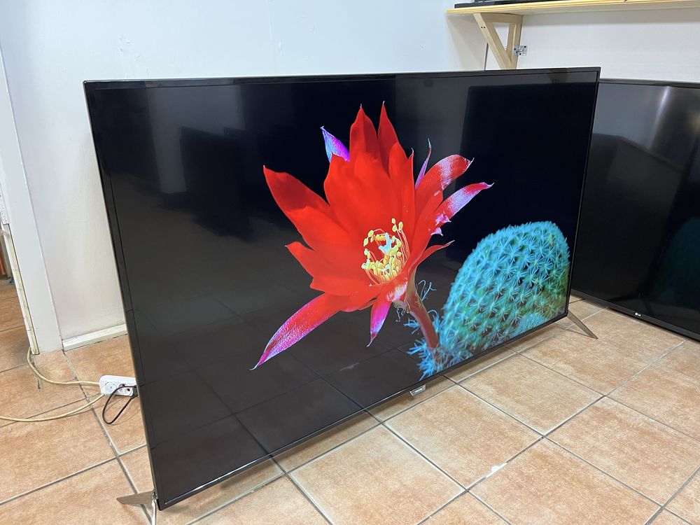 Телевізор філіпс 65 діагональ ,4k smart