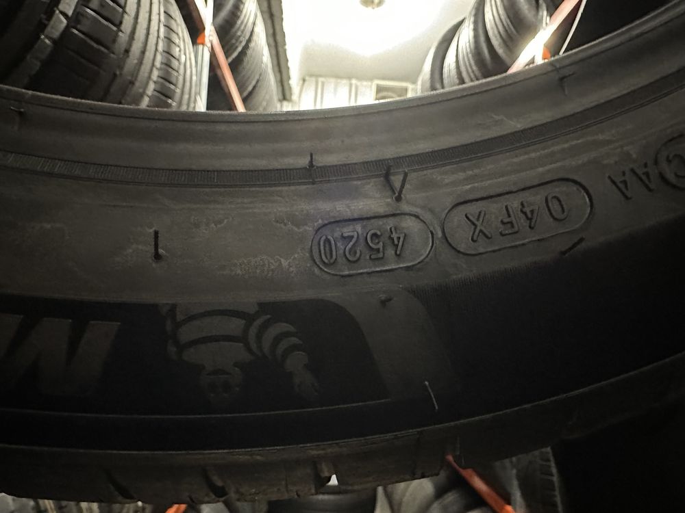 255/45 r20 Michelin