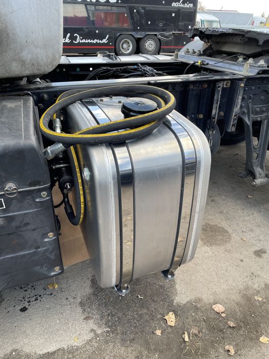 Гідравліка на тягач  Даф Ман Рено та інші види транспорту