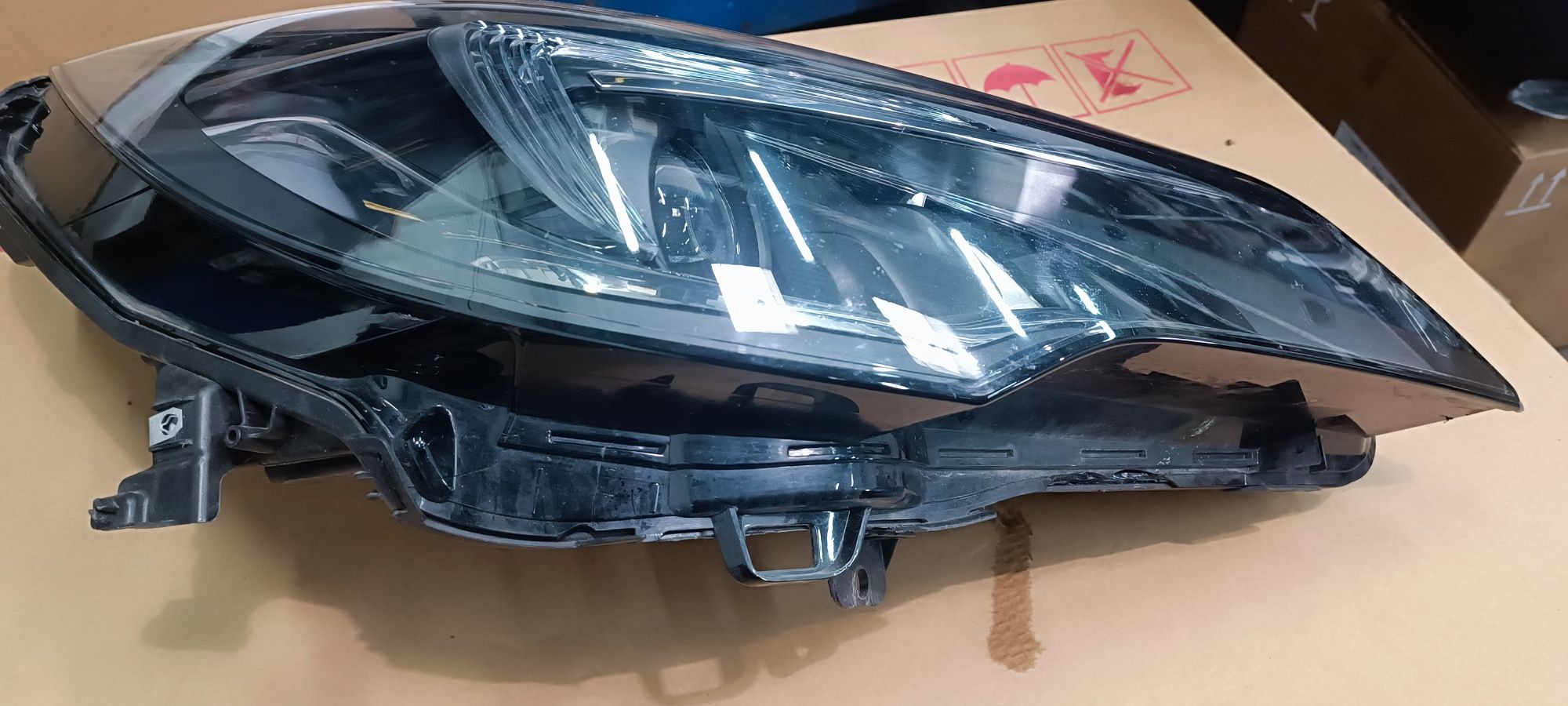 Opel Astra K reflektor lampa prawa