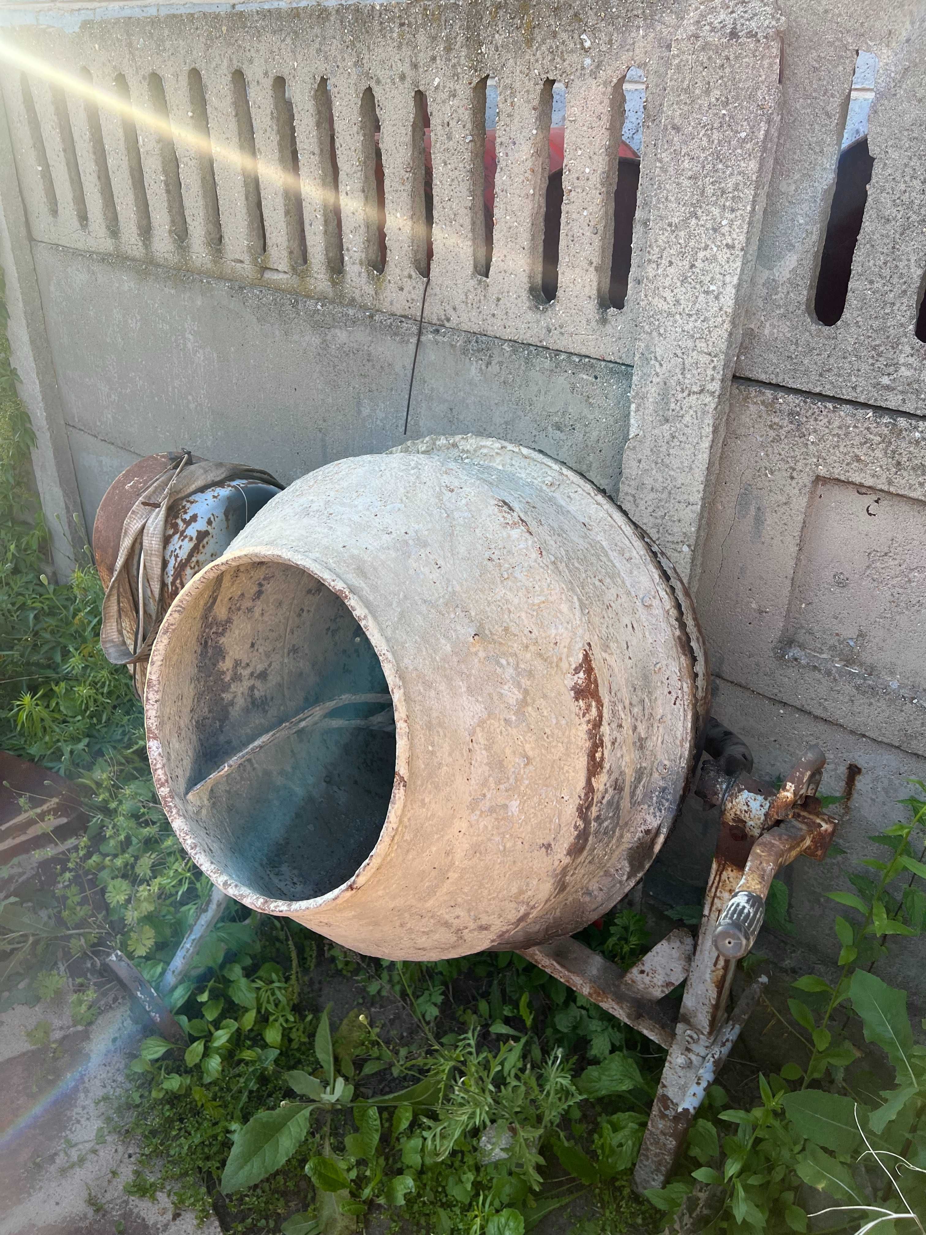 betoniarka 150litrów 230V