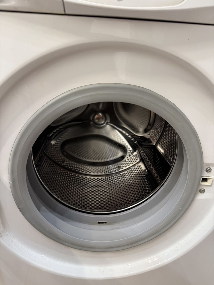 Pralka Whirpool AWM 6081