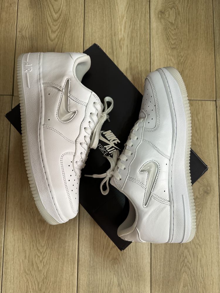 Nike Air Force 1 Low Retro Jewel  (craft)