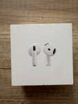Продам AirPods 4.