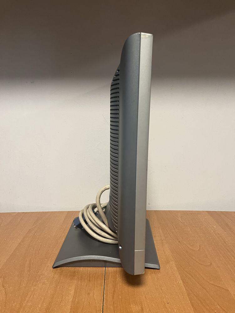 Monitor e-yama 17JN1-S
